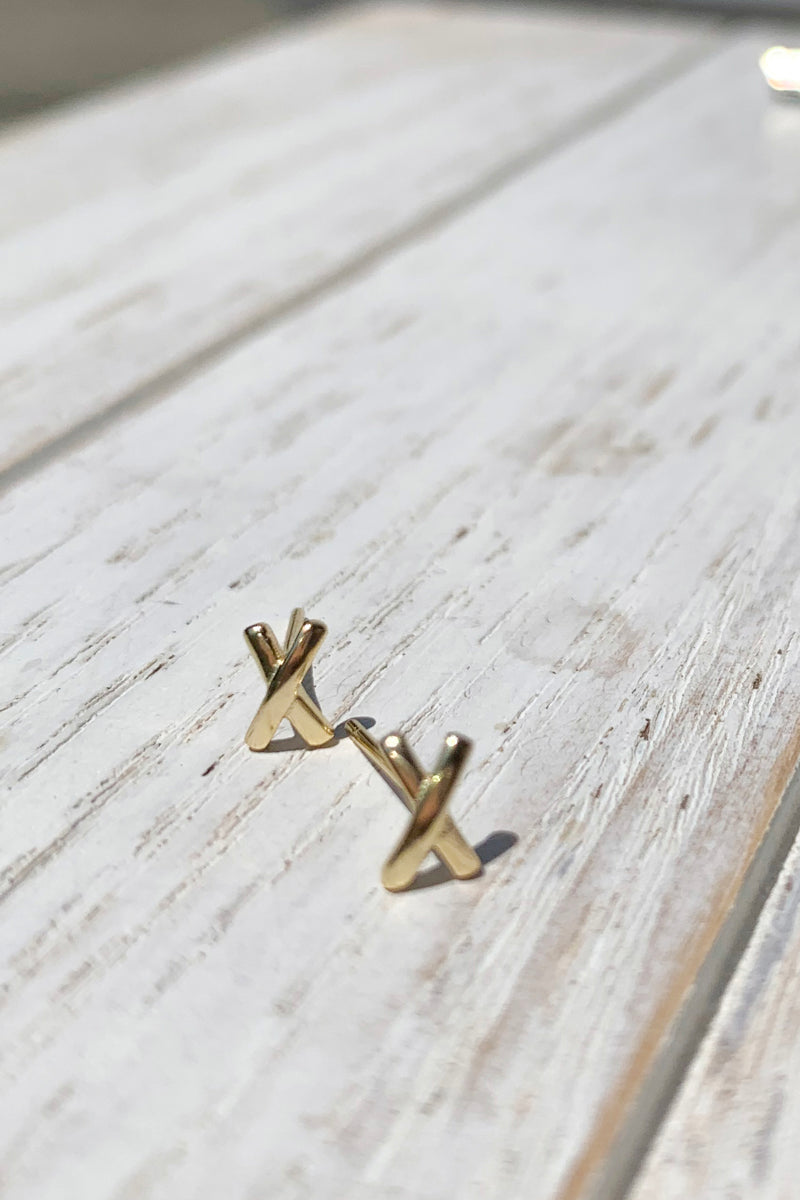 14k gold plated Tiny Studs Earrings / Bridal Party Gifts