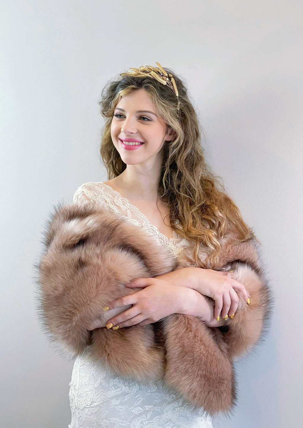 Pink with Black Tips Faux Fur Shawl (Lilian Pin03) â Sissily Designs