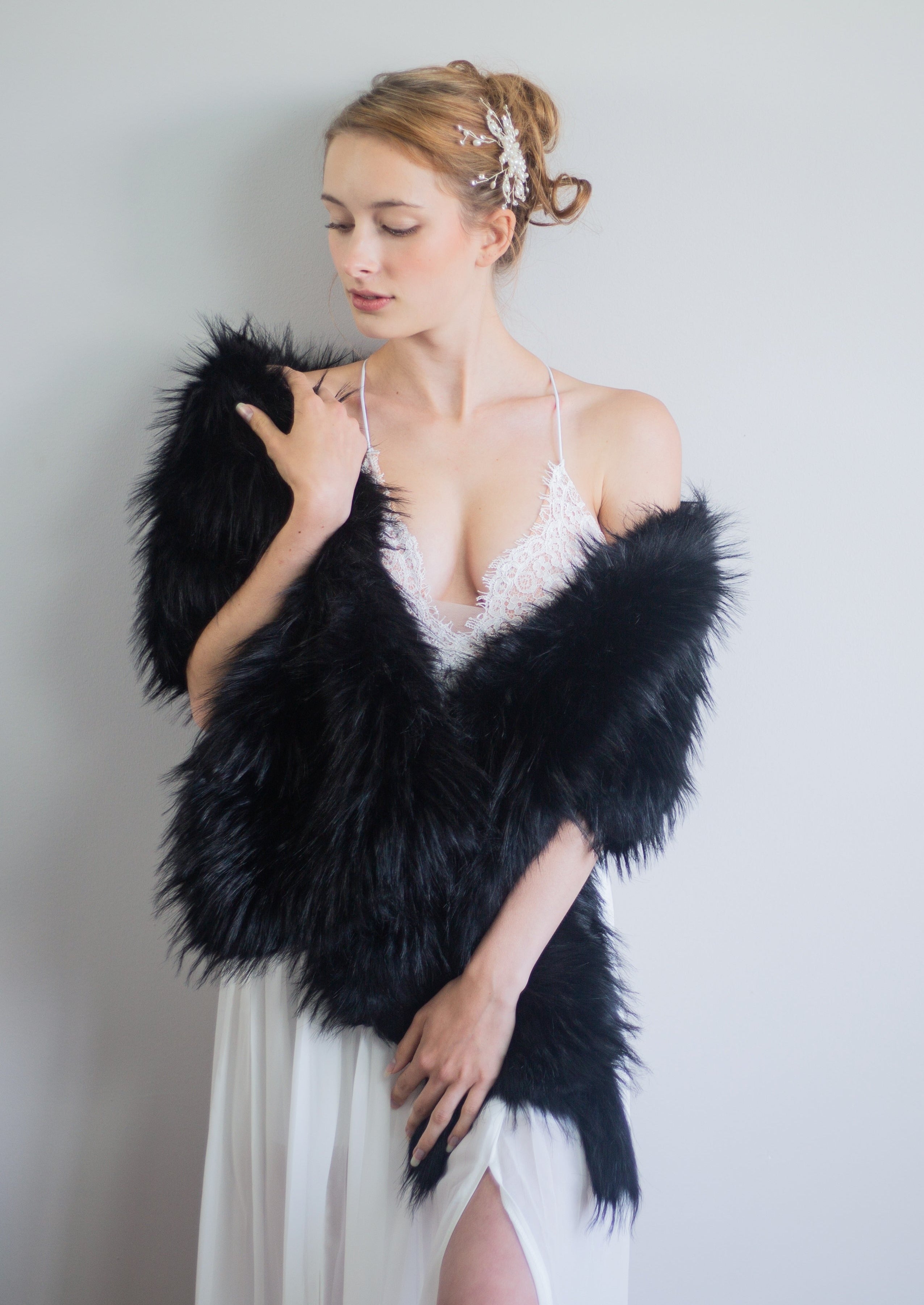 bridal faux fur shawl