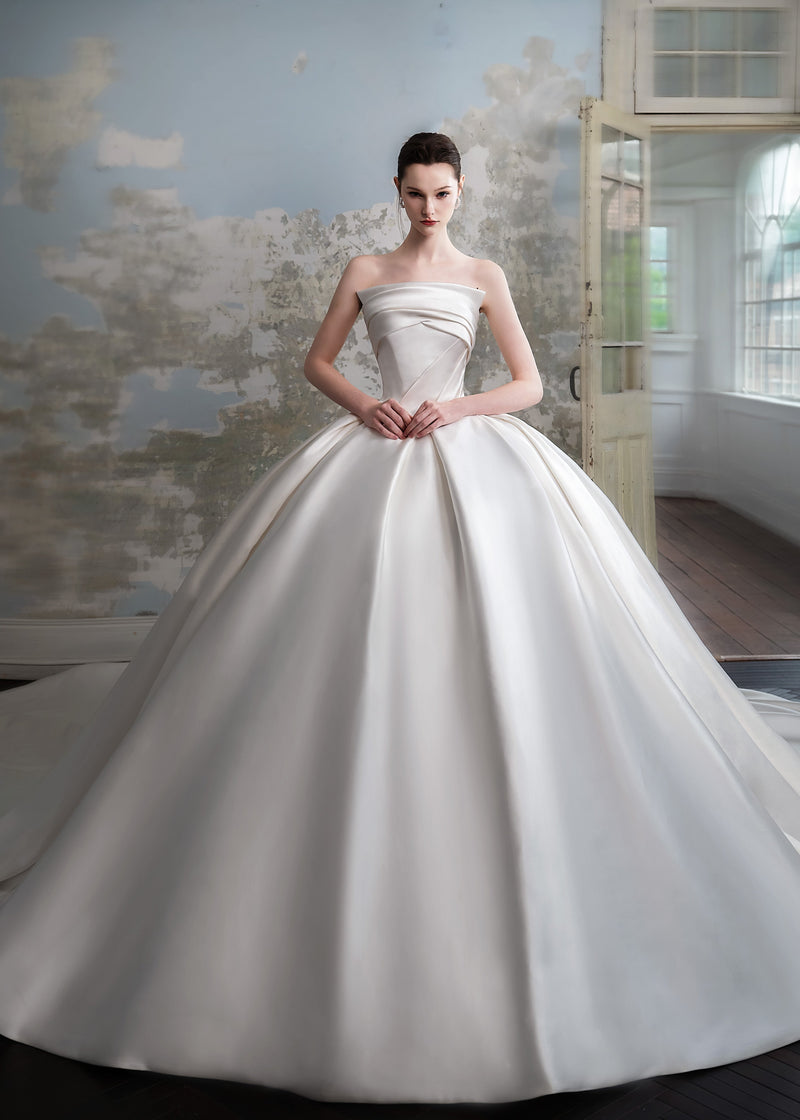 pearlescent wedding dress Luxury Satin Wedding Dress