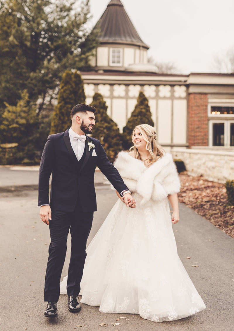 Ivory with Black Bridal Fur Shawl (Lilian Wht03)