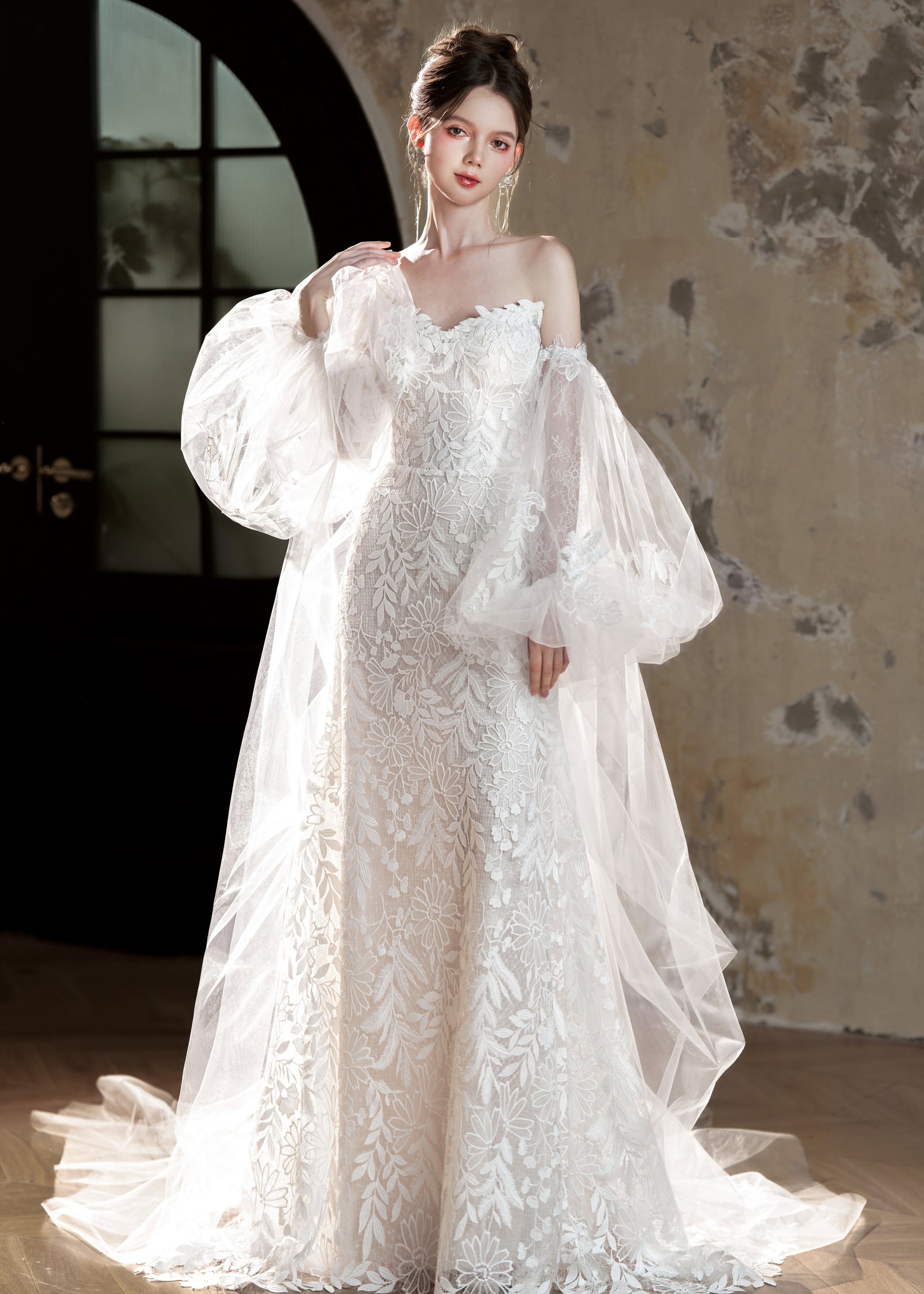 Luxury Lace Wedding Dress