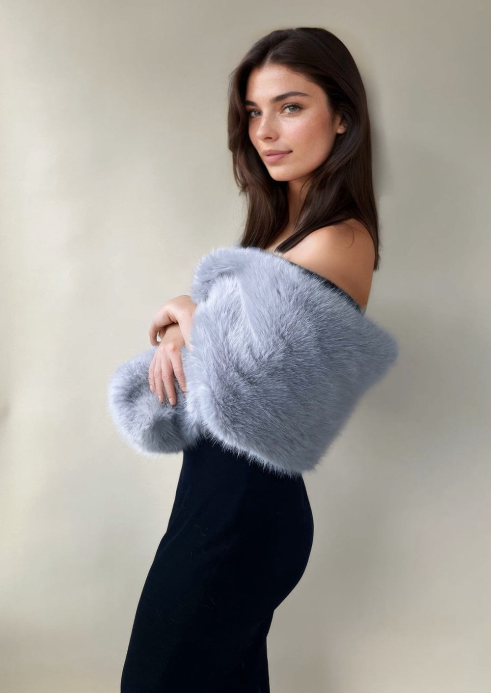 Soft Grey Faux Fur Shawl / Wrap with hooks and eyes (Lilian Gry07