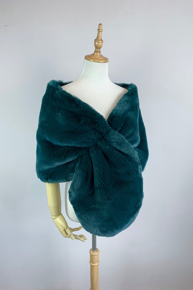 Vintage Green Faux Fur Bridal Cape (Audrey 05)