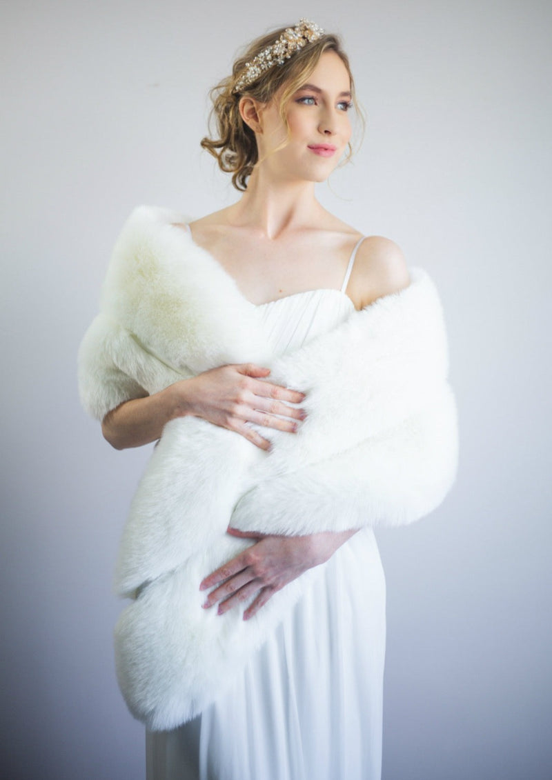 Bridal Pure Ivory Fur Shawl (Celia Wht01)