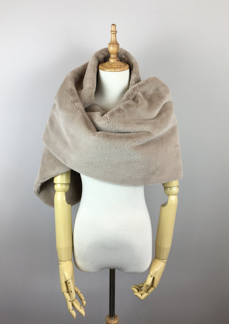 Light Brown Double Side Fur Shawl (Jenny Brw05)