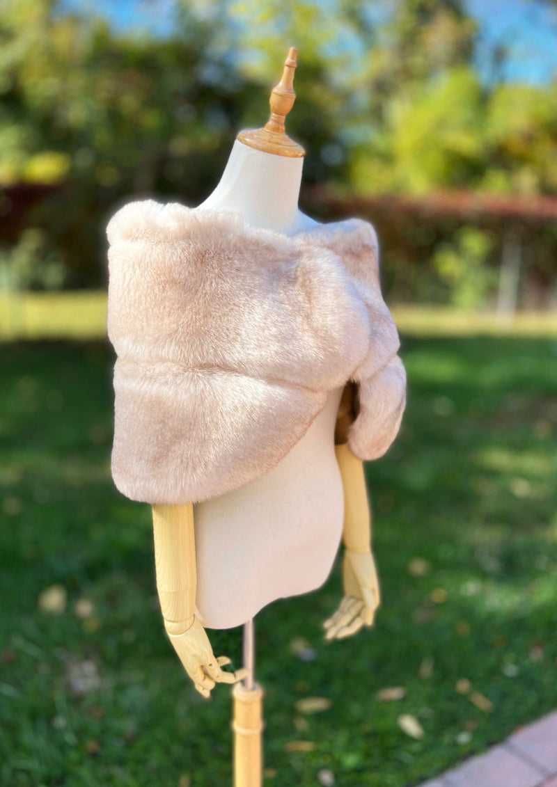 Peach with Black Tips Faux Fur Wrap (Penelope Pea01)