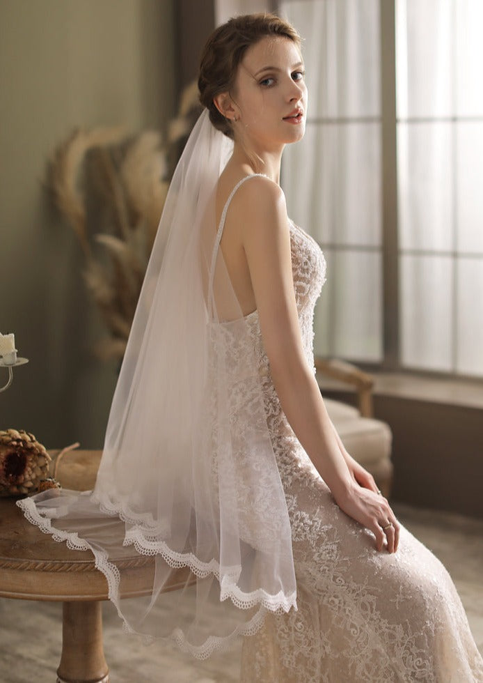 Yaya | Bridal Vintage Lace Medium Veil