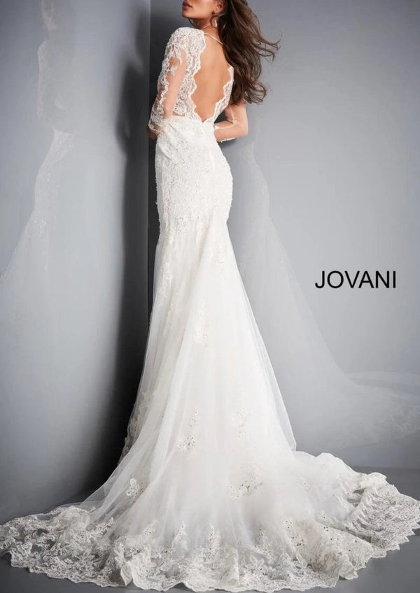 NEW Luxury Wedding Pre-Loved Wedding Dress (Karen)
