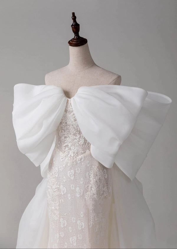 Luxury Lace Bow Wedding Dress - Fendra (HW22078)