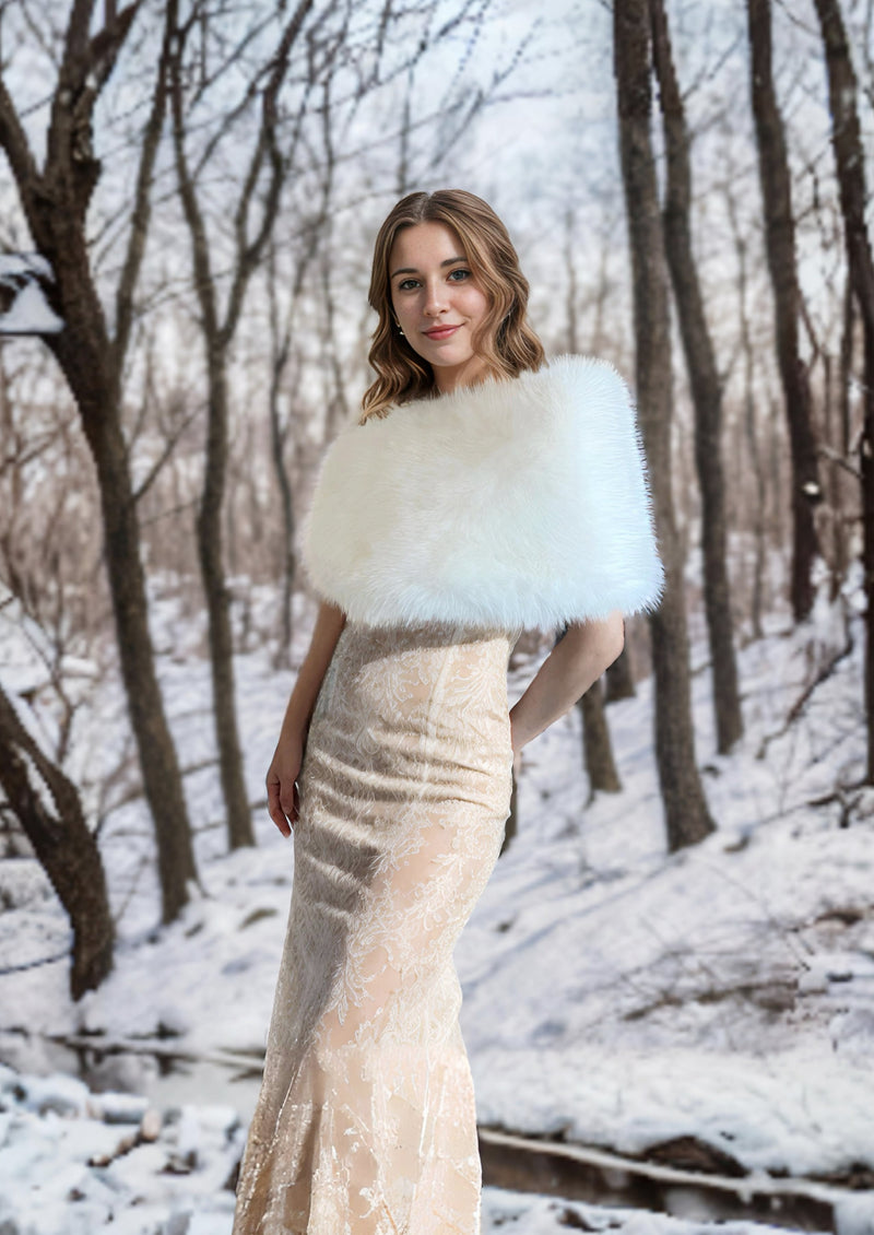 Soft Ivory Faux Fur Wrap (Serena Ivy07)