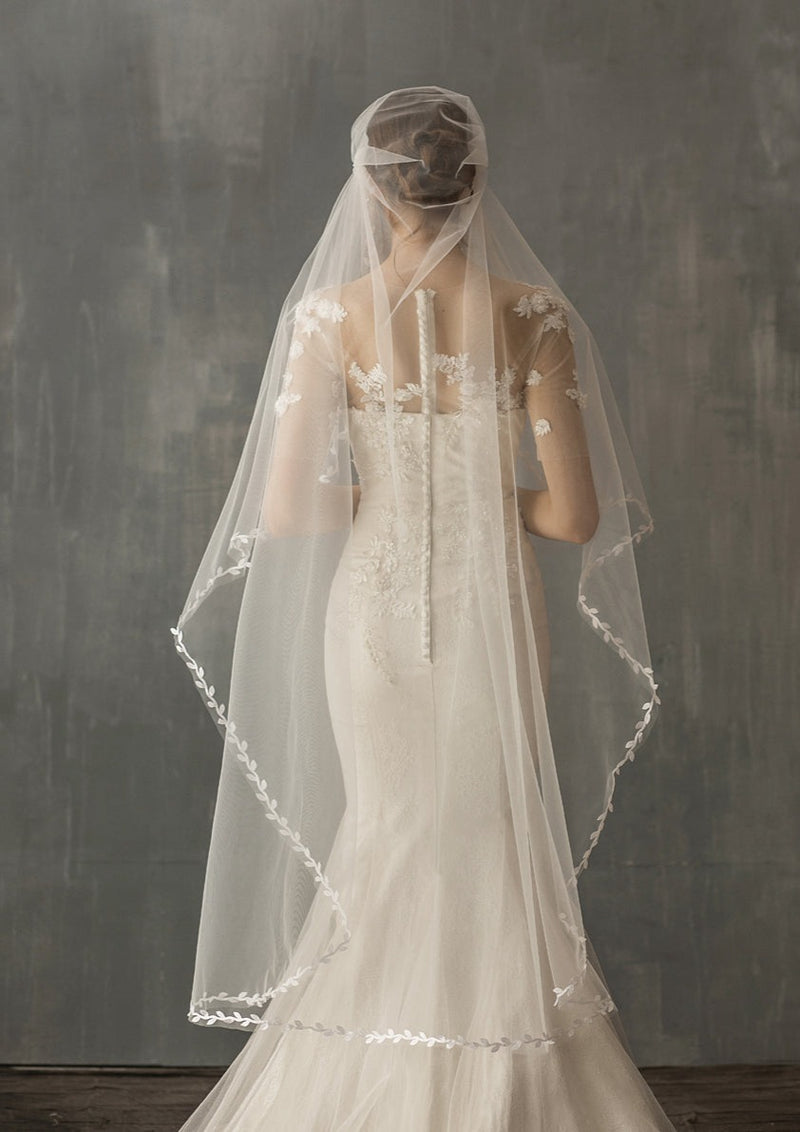 Ivy | Leaves Medium Veil