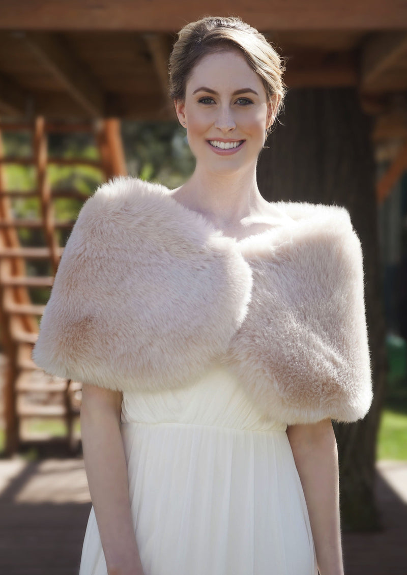 Blush / Beige Fur Wrap (Serena Blu01)