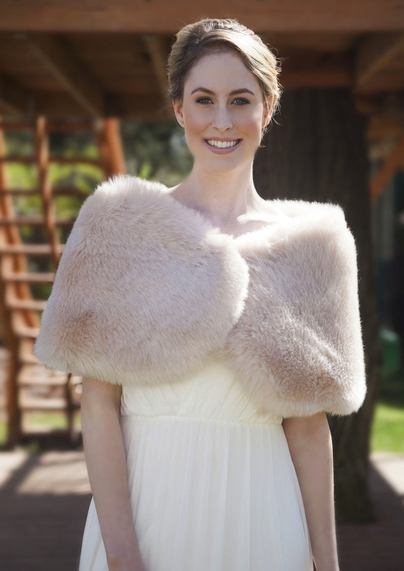 Blush / Beige Fur Wrap (Serena Blu01)