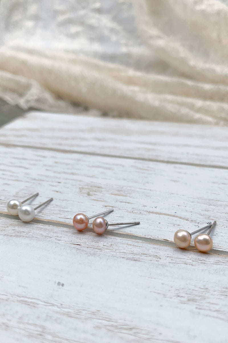 5mm Fresh water pearl studs earrings / Bridal Party Gifts