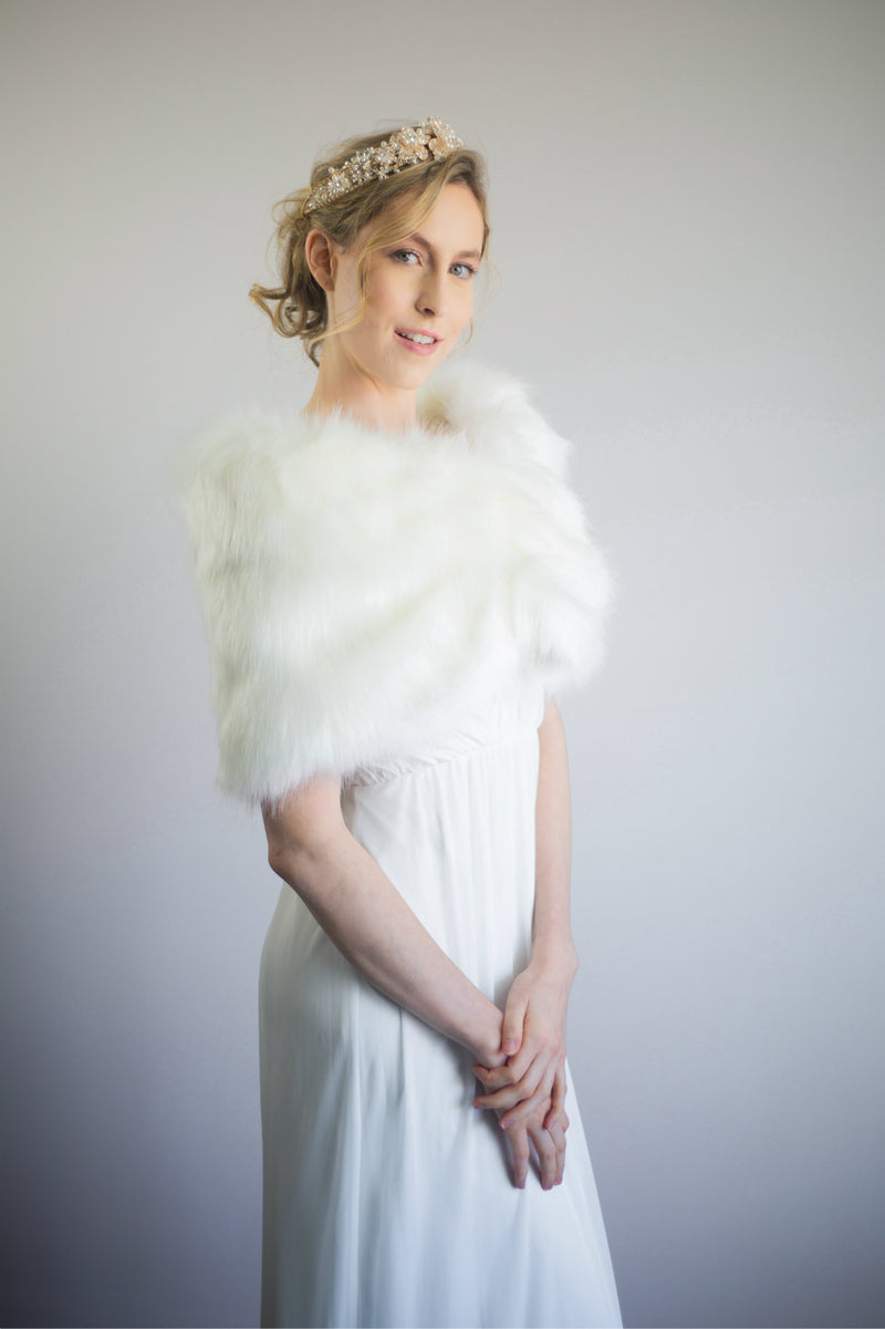 Ivory / White Fur Wrap (Blair Ivy03)