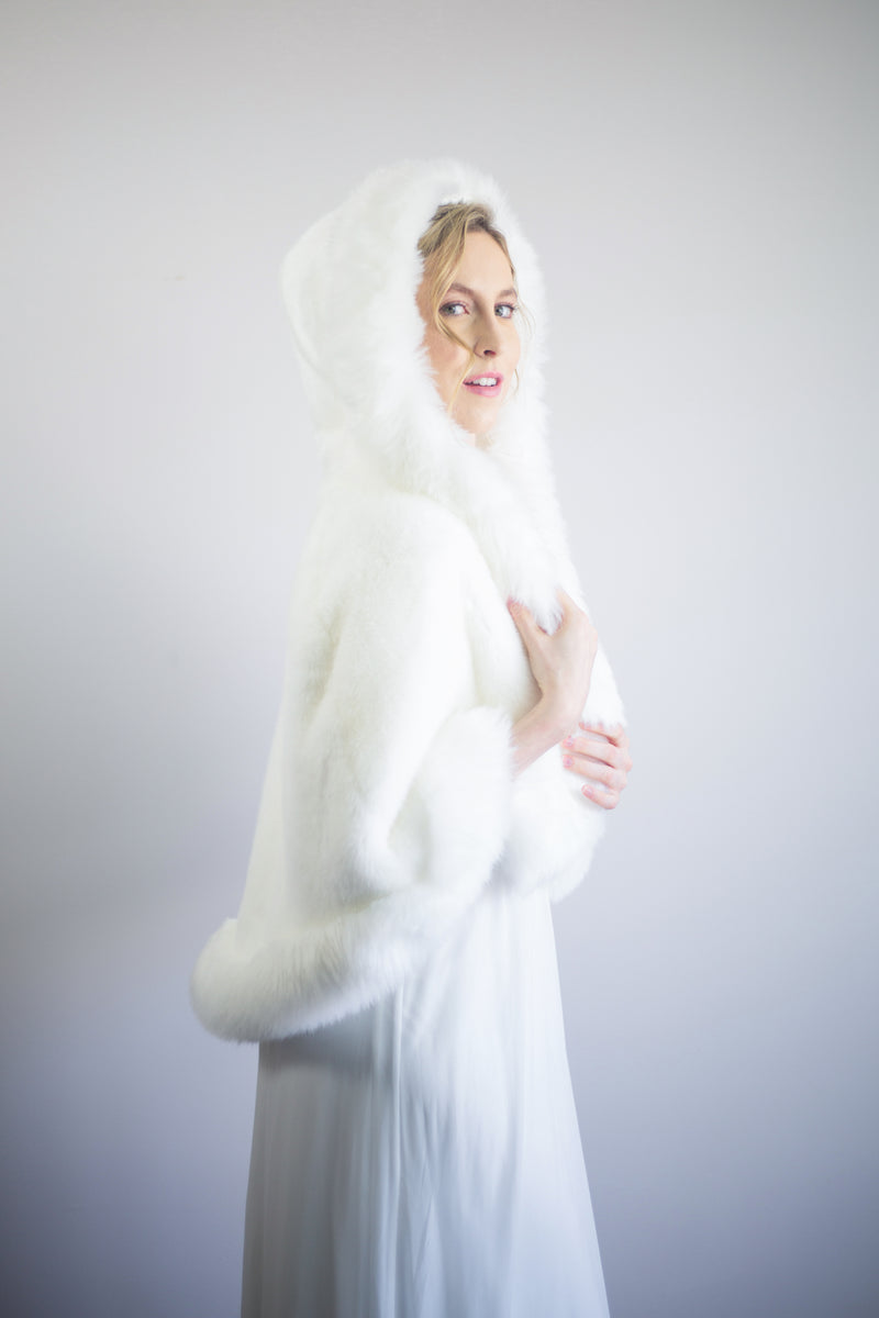 Ivory White Fur Cape (Juliet Wht01)