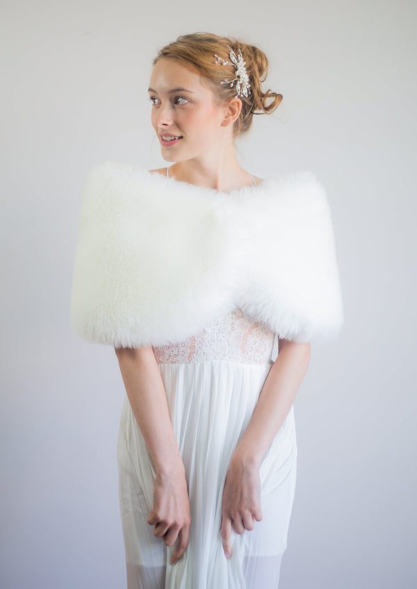 Bridal Ivory Fur Shawl – Sissily Designs