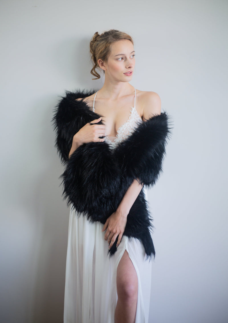 Black Wedding / Bridal Faux Fur Shawl (Lilian Blk03)