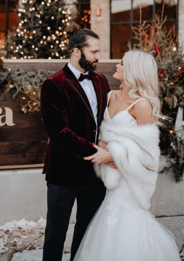 Bridal IVORY / WHITE BRIDAL WEDDING FAUX FUR SHAWLS / WRAPS / CAPES / Sissily Designs Bridal IVORY / WHITE BRIDAL WEDDING FAUX FUR SHAWLS / WRAPS / CAPES / Sissily Designs