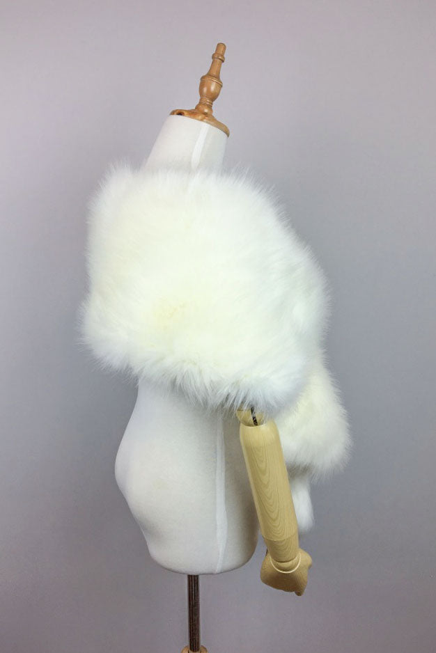 Ivory Bridal Faux Fur Shawl (Lilian Ivy03)