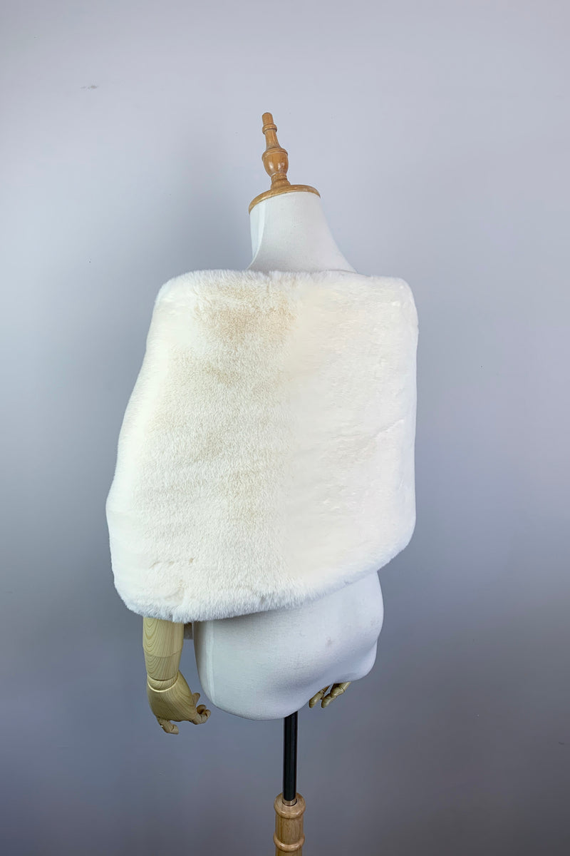 Ivory Faux Fur Bridal Cape (Audrey Ivy05)