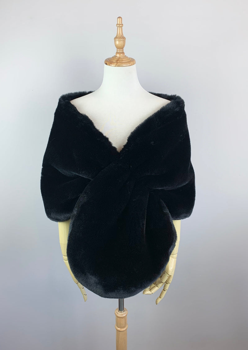 Black Faux Fur Bridal Cape (Audrey Blk05)