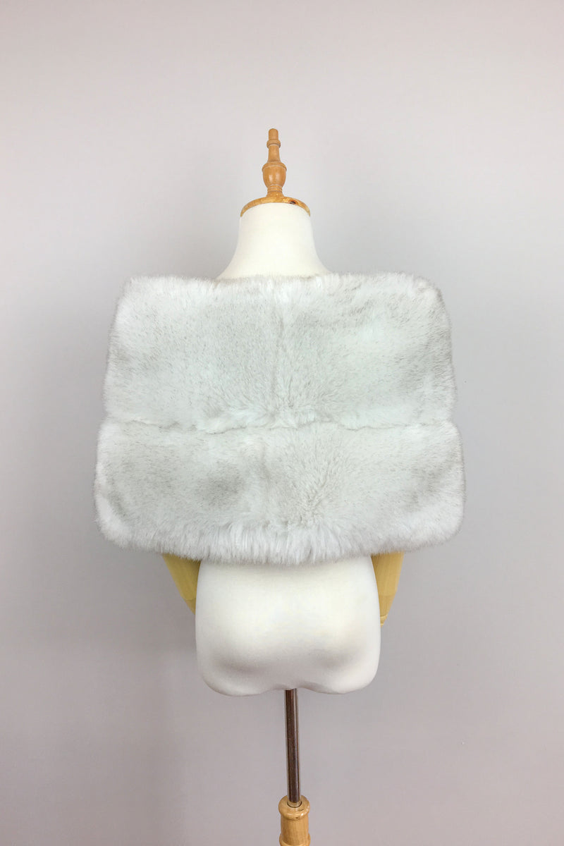 Light Gray Fur Wrap (Penelope LGry01)
