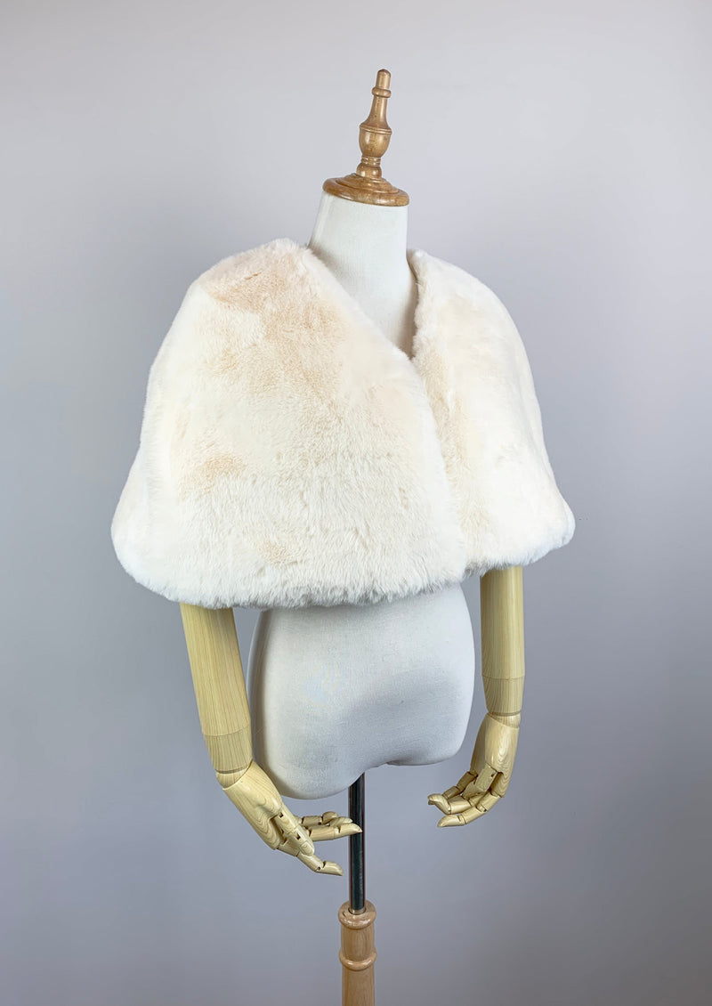 Ivory Faux Fur Bridal Cape (Georgina Ivy05)