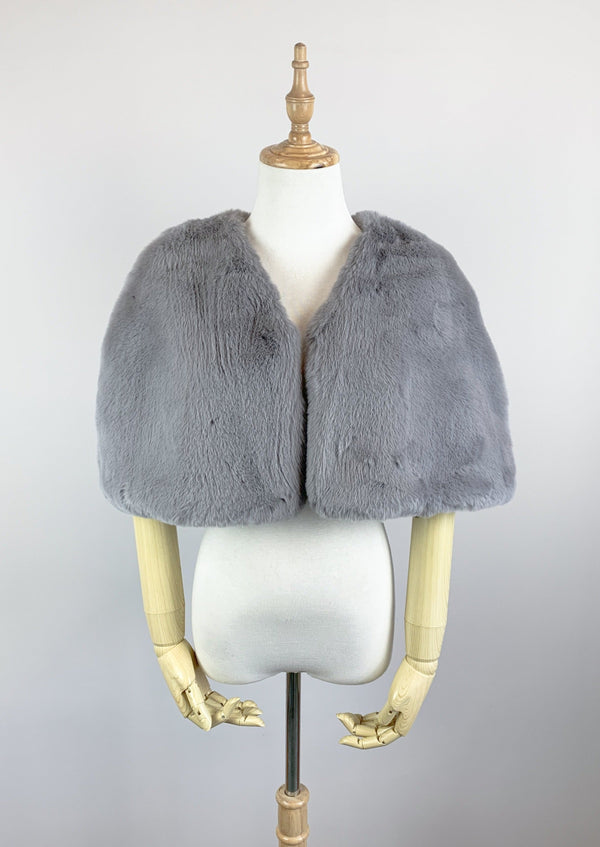 Gray Faux Fur Bridal Cape (Georgina Gry05)