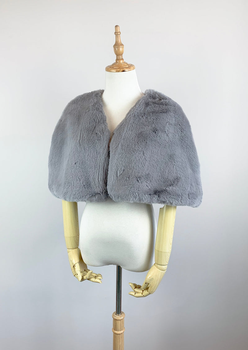 Gray Faux Fur Bridal Cape (Georgina Gry05)