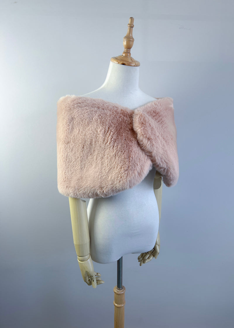 Blush / Beige Fur Wrap (Serena Pea05)