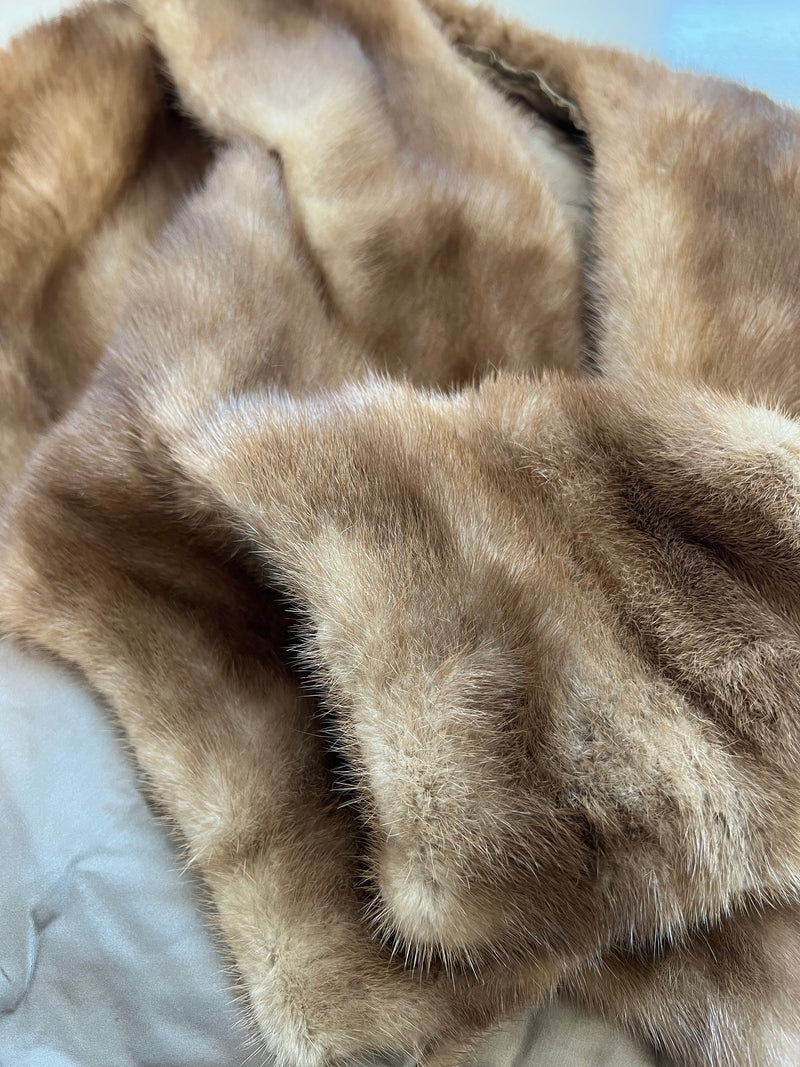 Luxury Real Mink Fur Stole (Mink10)
