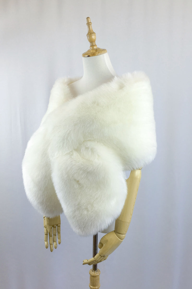 Ivory White Fur Shawl (Lilian Wht01)