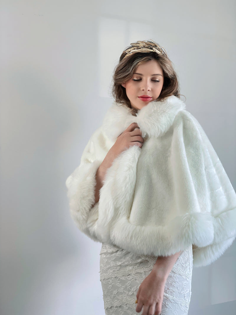 Ivory White Fur Cape (Jennifer Wht01)