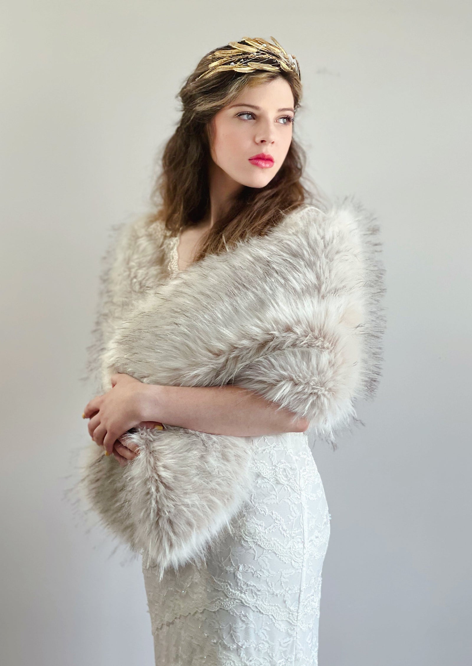 Blush with Black Tips Faux Fur Shawl (Lilian Blu02) – Sissily Designs