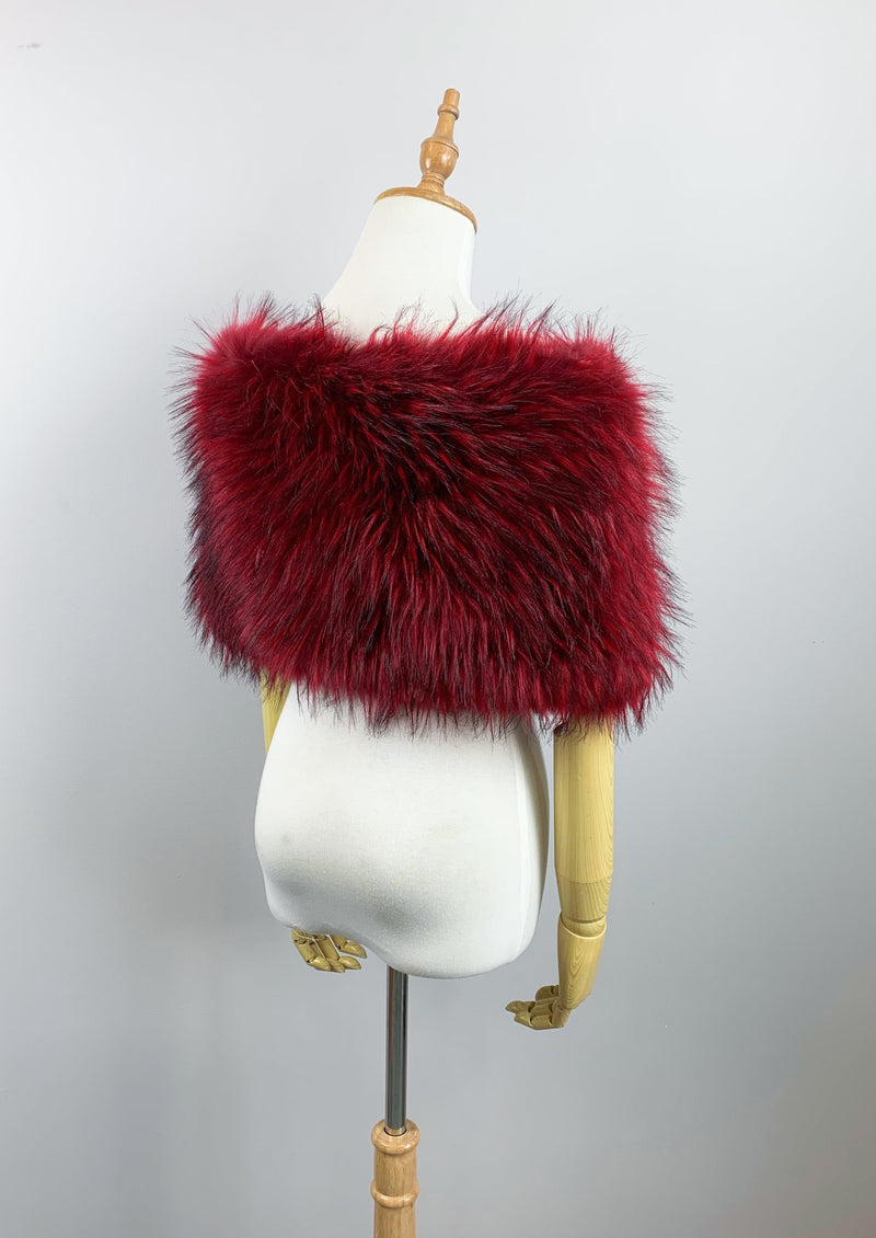 Red Fur Wrap (Serena Red02)