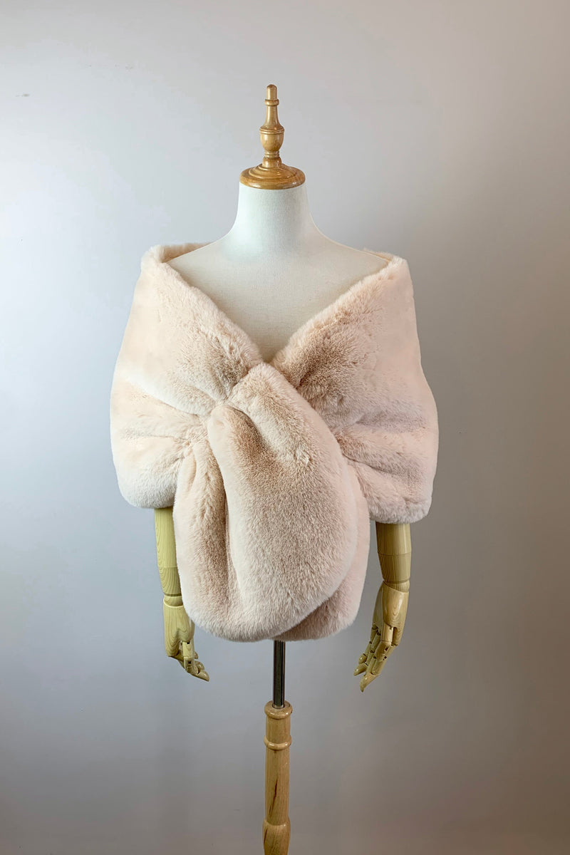 Blush Faux Fur Bridal Cape (Audrey Blu05)