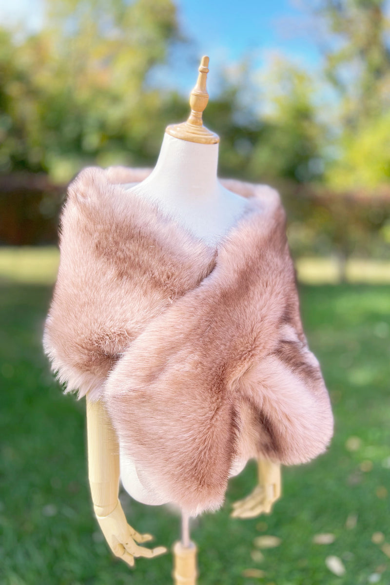 1pc Ladies' Sweet Cute Pink Warm Fur Shawl For Daily, Party, 46% OFF