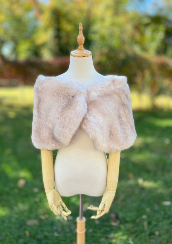 Blush / Peach Fur Wrap (Serena Pea01)