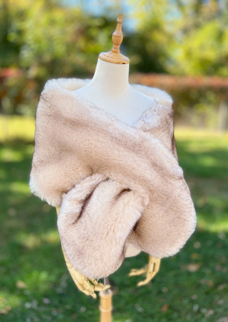 Blush / Peach Fur Shawl (Lilian Pea01)