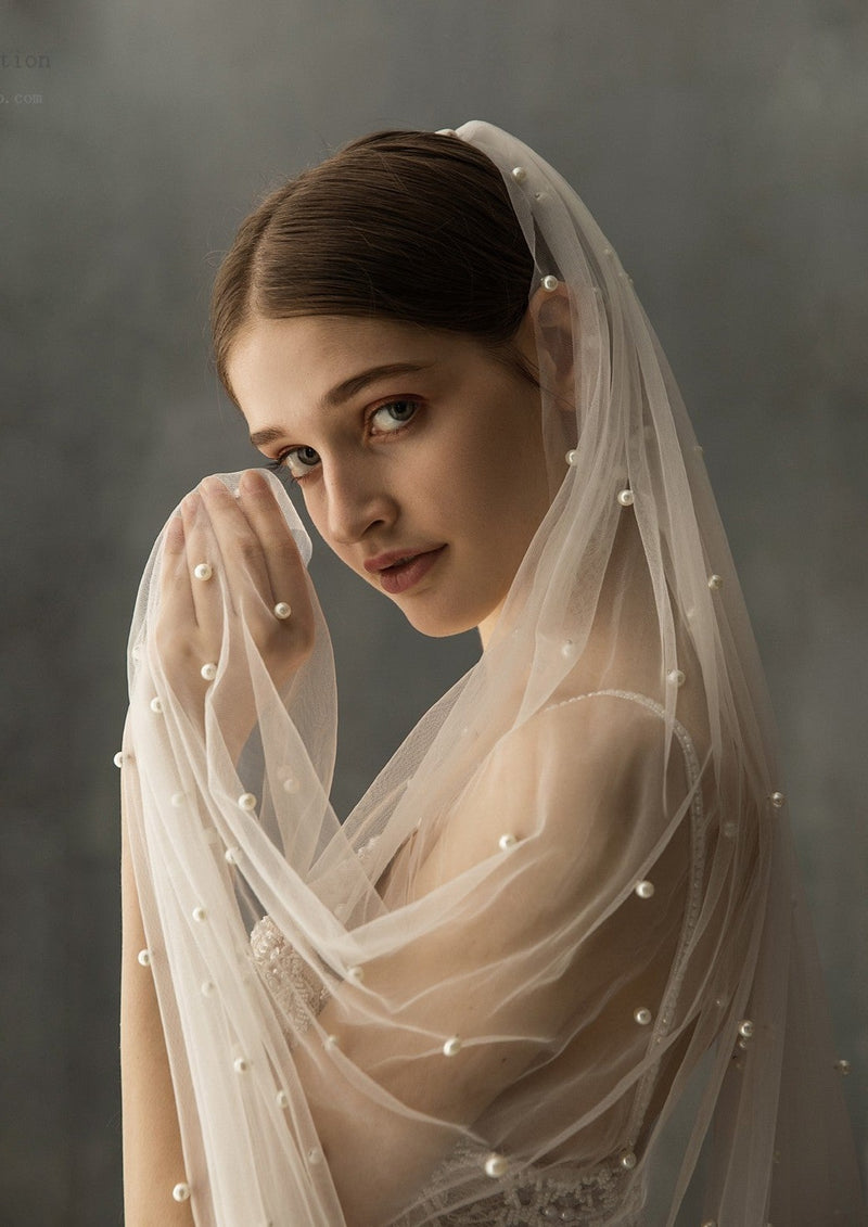 Diana | Cathedra Long Veil with Pearls