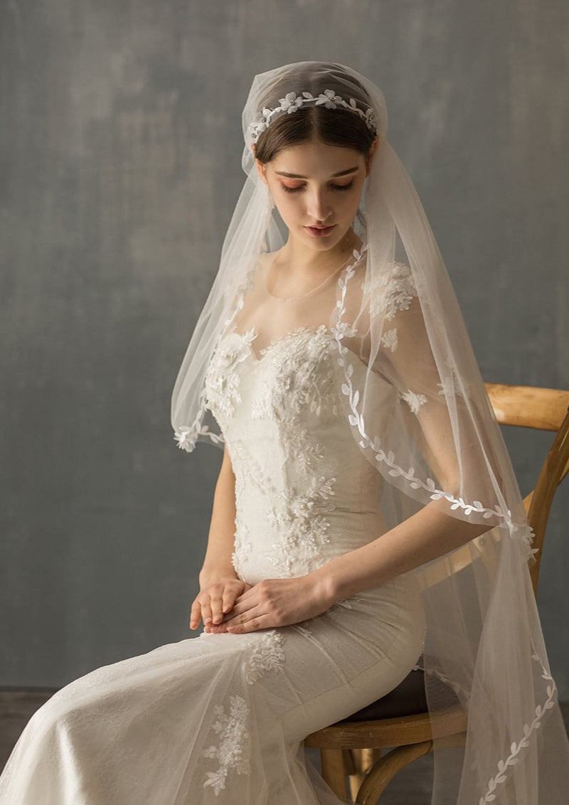 Ivy | Leaves Medium Veil