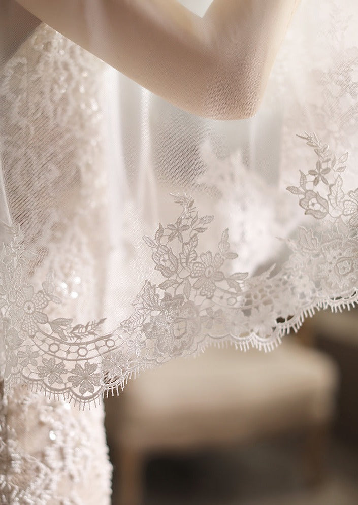 Ava | Lace Medium Veil