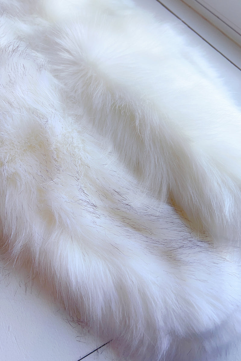 Fox Faux Fur Scarf / Fur Scarf / Bridesmaid Gifts / Ivory Fur Scarf