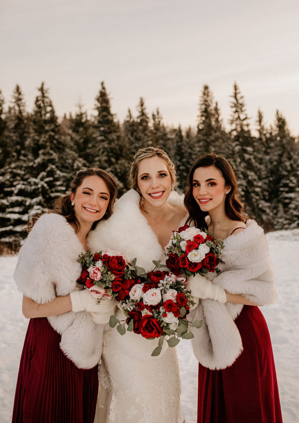 Winter Wedding Bridesmaid Dresses With Shawls Bridesmaids GREY BLUE SILVER FAUX FUR SHAWL Sissily Designs Winter Wedding Bridesmaid Dresses With Shawls Bridesmaids GREY BLUE SILVER FAUX FUR SHAWL Sissily Designs